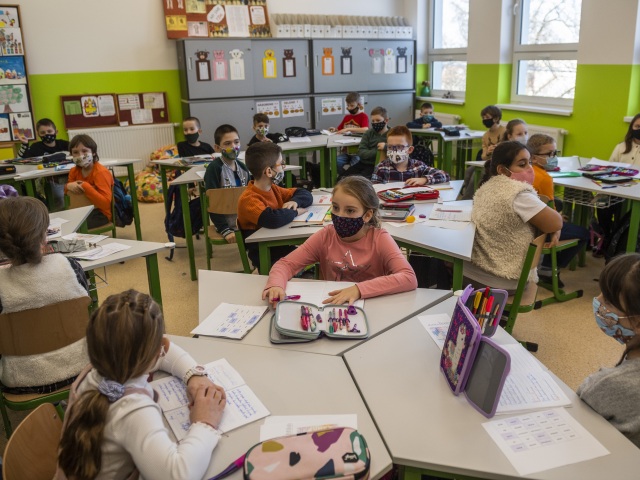 školstvo školy deti žiaci ZŠ