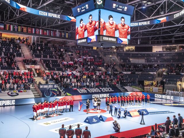 SR Bratislava šport hádzaná ME2022 muži E Španielsko ČR BA