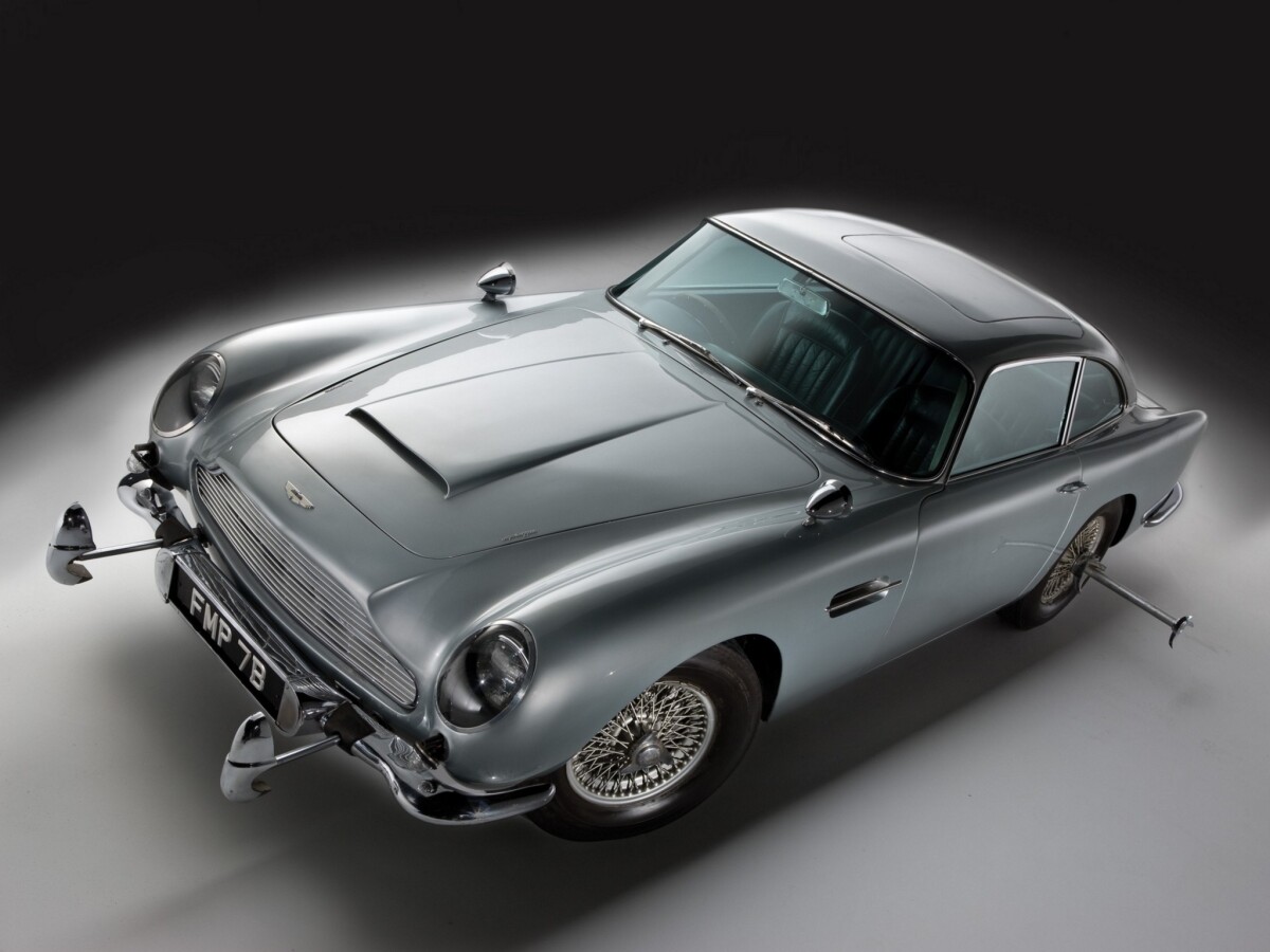 Aston Martin DB5 - filmový špeciál Goldfinger