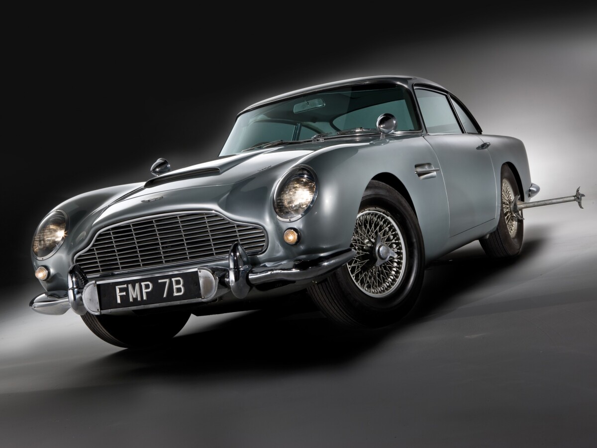 Aston Martin DB5 - filmový špeciál Goldfinger