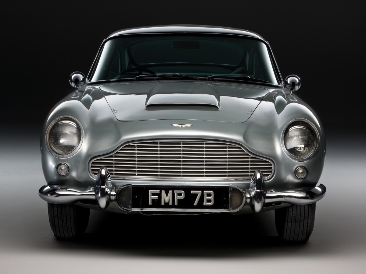 Aston Martin DB5 - filmový špeciál Goldfinger