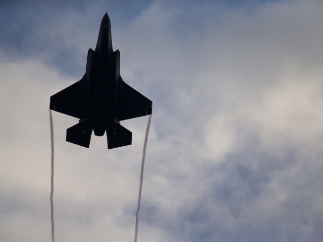 Letectvo / Stíhačka / F-35 / Lockheed Martin /