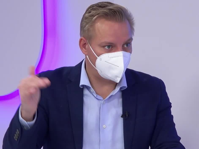 Ján Šebo, Ide o peniaze
