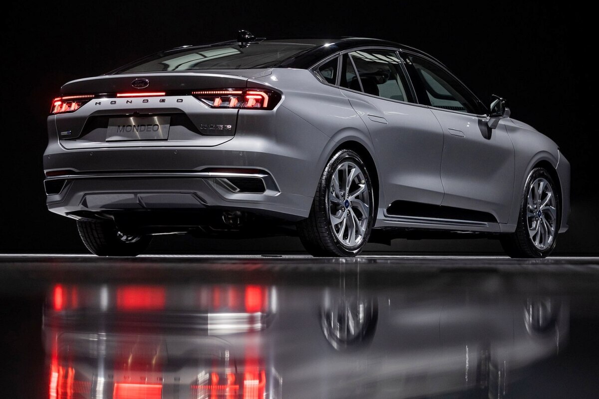 Ford Mondeo - 2022