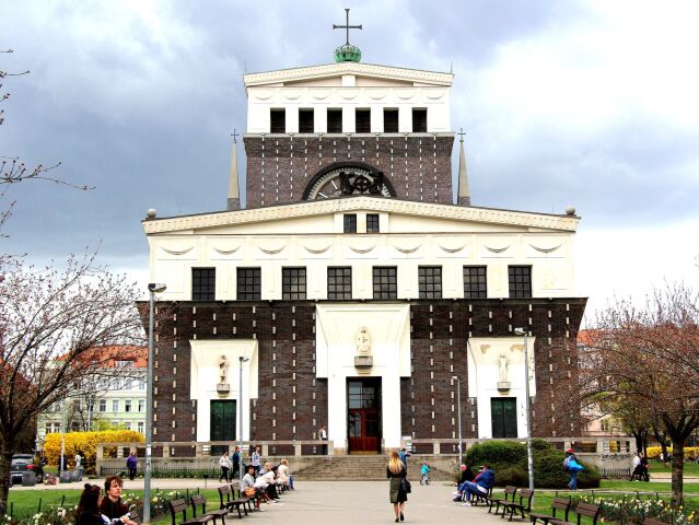 Jože Plečnik Kostol Najsvaetejsieho srdca Pana Vinohradybanek  9