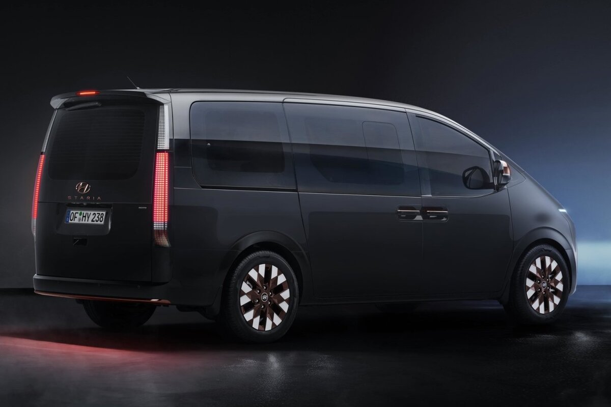 Hyundai Staria - 2022