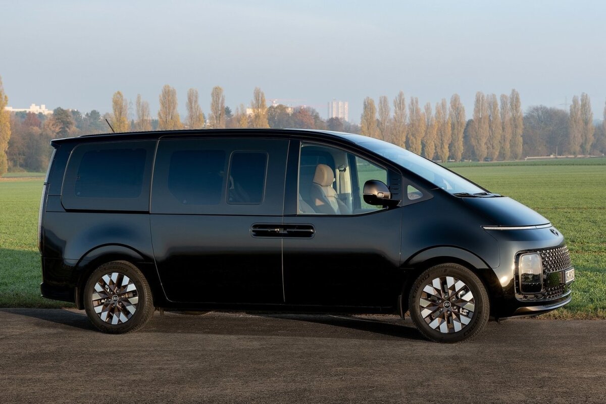 Hyundai Staria - 2022
