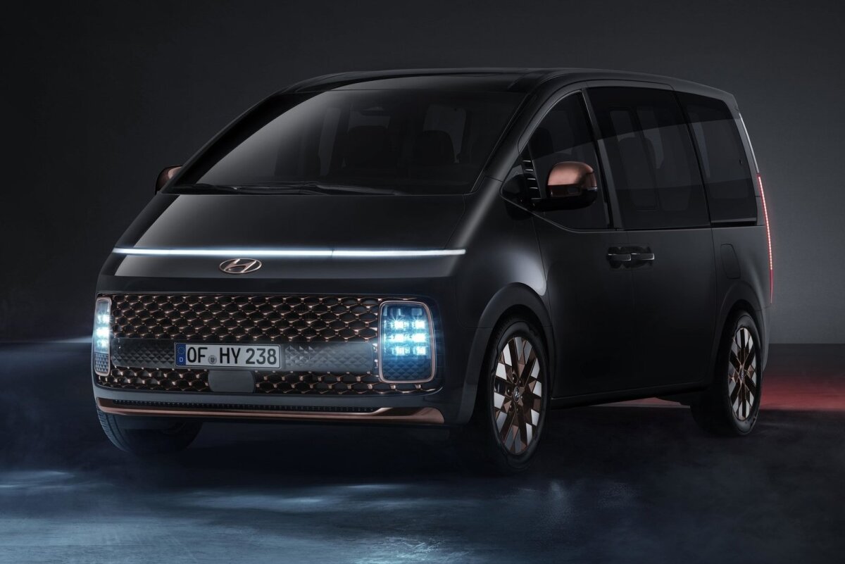 Hyundai Staria - 2022