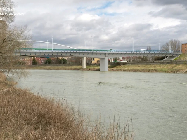 Hlohovec, most