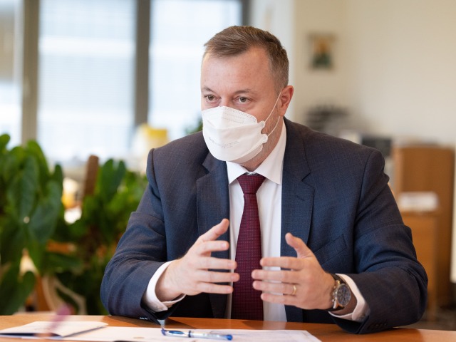 Minister práce Milan Krajniak (Sme rodina)