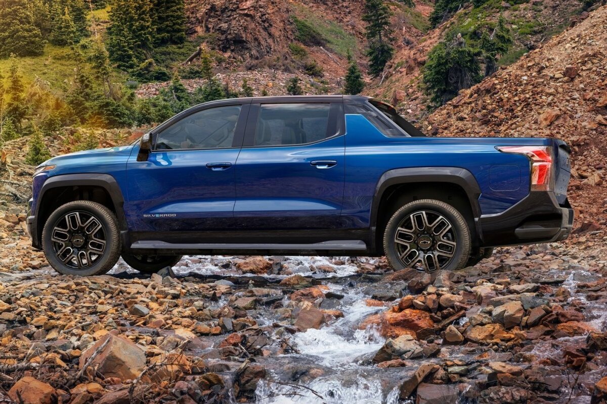 Chevrolet Silverado EV - 2023