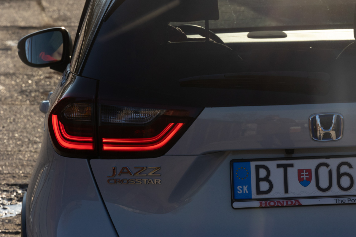 Honda Jazz Crosstar 1,5 e:HEV - test 2022