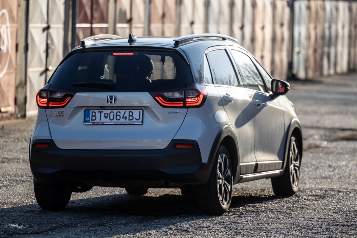 Honda Jazz Crosstar 1,5 e:HEV - test 2022