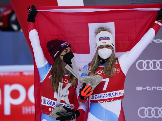 Corinne Suterová