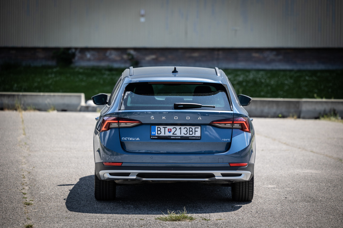 Škoda Octavia Scout 2.0 TDI 4x4 (2022)