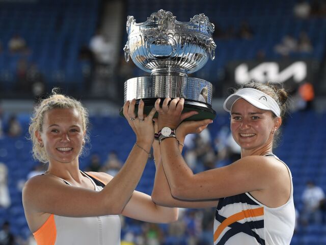 Barbora Krejčíková, Kateřina Siniaková