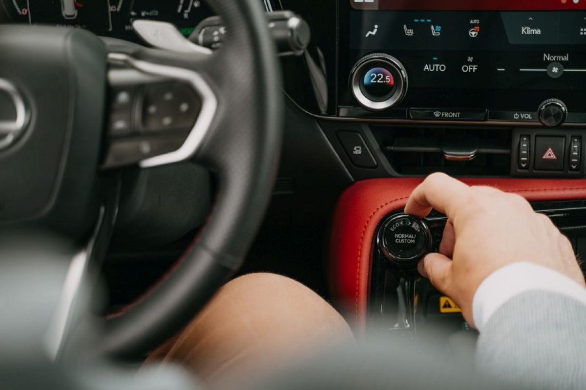 Lexus LXS NX HQ, PR, nepouzivat