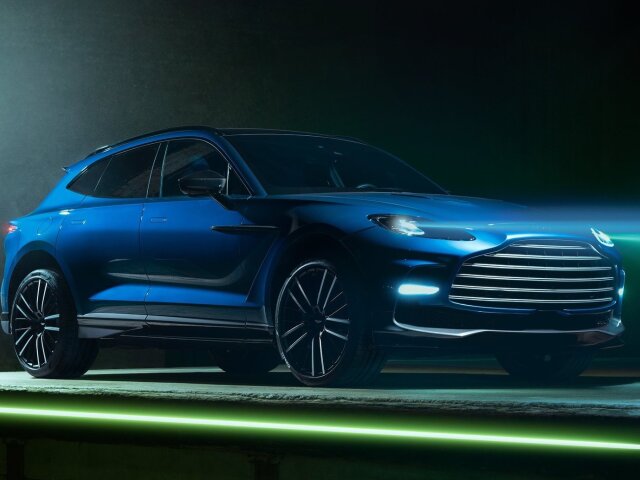 Aston Martin DBX707 - 2022