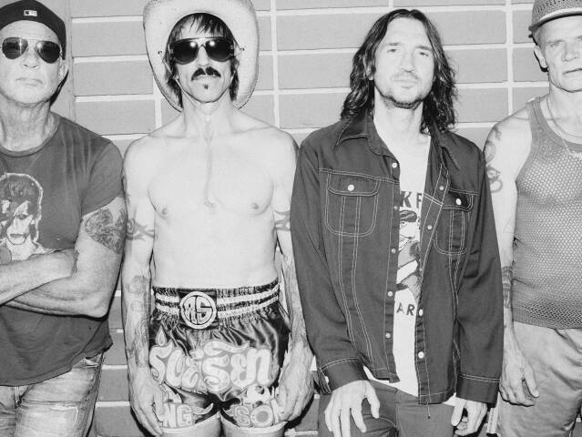 Red-Hot-Chili-Peppers