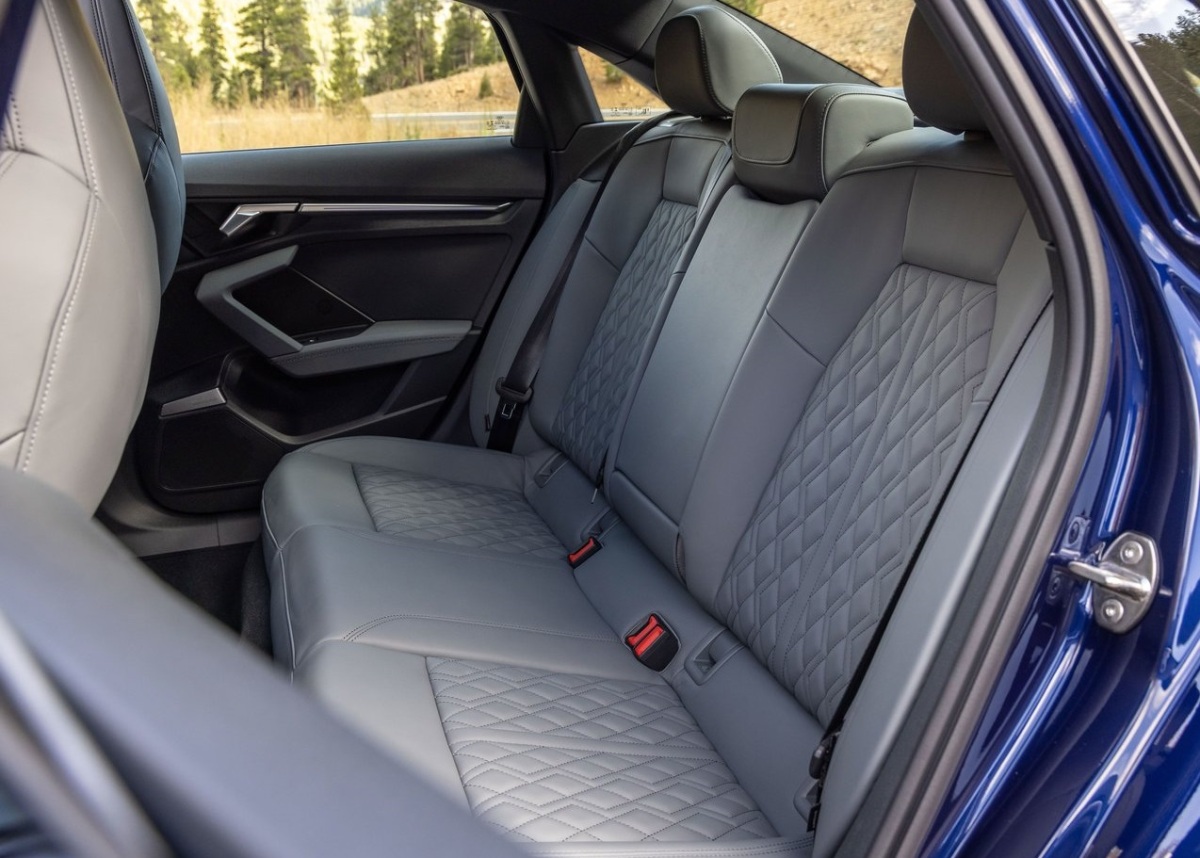 Audi-S3 Sedan-2021-1280-4d