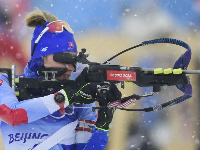 Čína Peking ZOH2022 Biatlon ženy Fialková