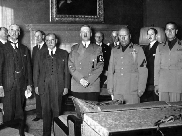 Adolf Hitler, Mníchovská dohoda