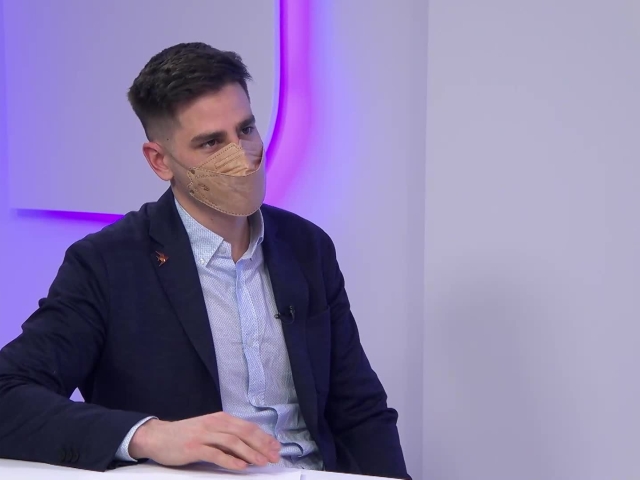 Viktor Obtulovič, Ide o peniaze