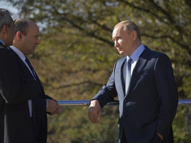 Vladimir Putin / Naftali Bennett /