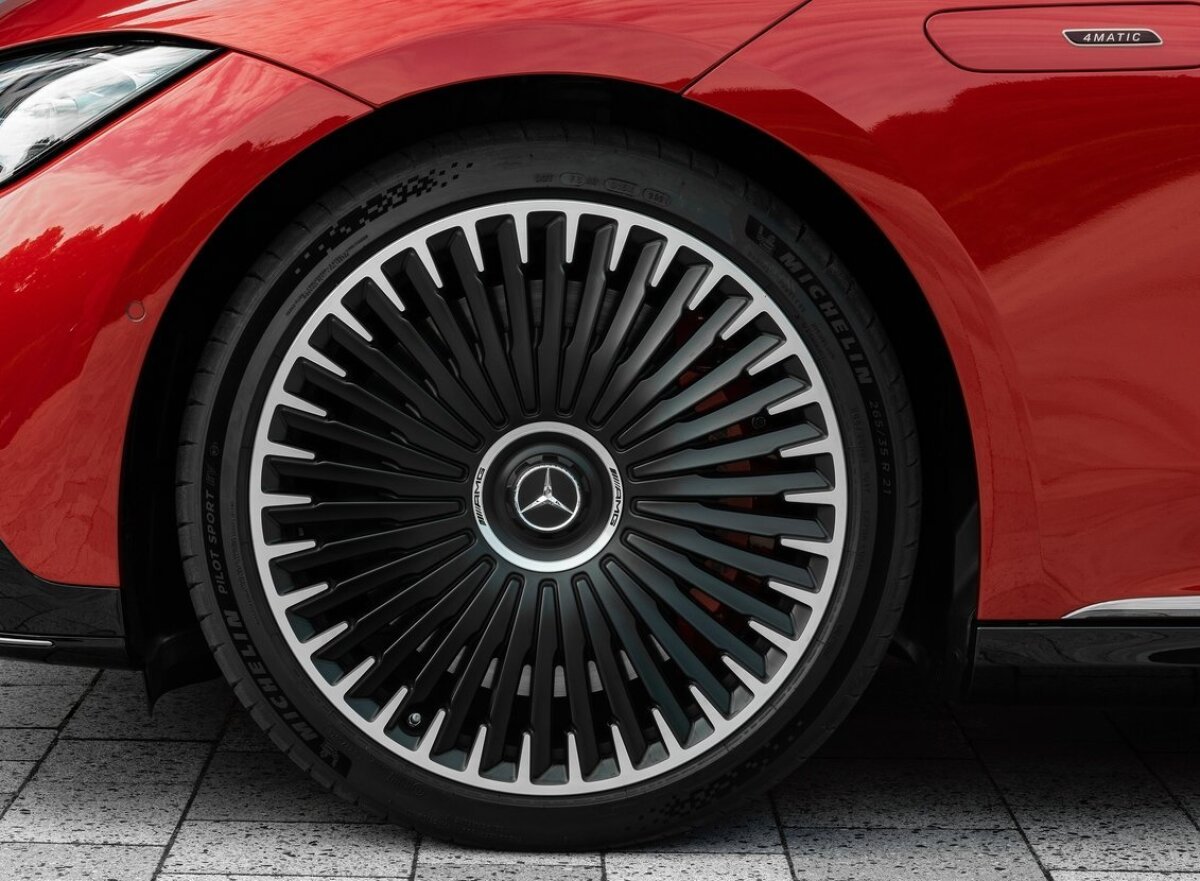 Mercedes-Benz EQE 43 AMG - 2022