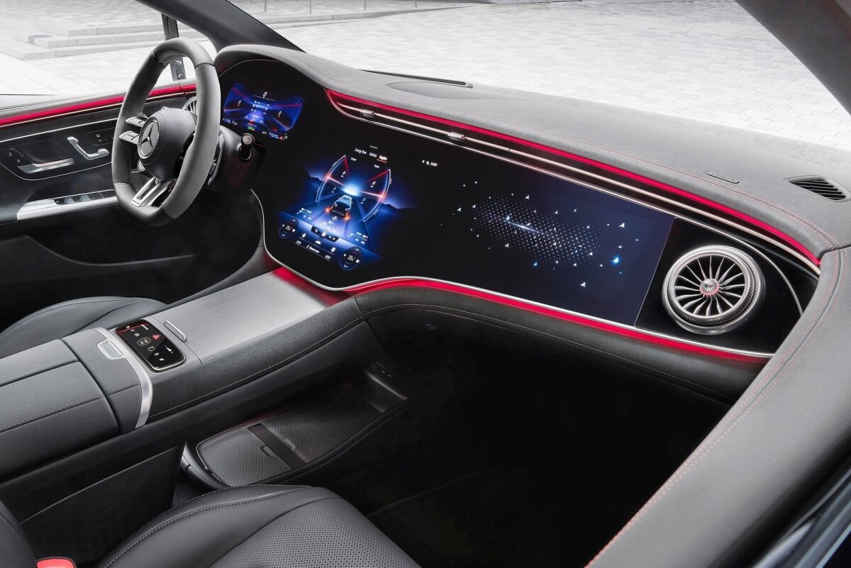 Mercedes-Benz EQE 43 AMG - 2022