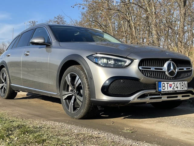 Mercedes-Benz C220d All-Terrain (2022)