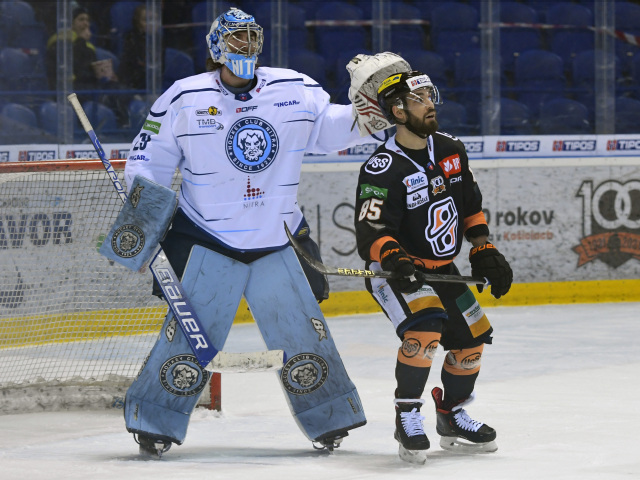 Matthew O´Connor, Marek Slovák