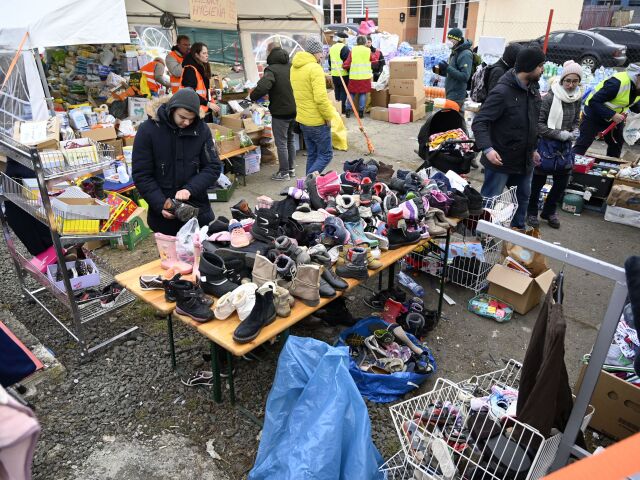 hranice. Ukrajina, pomoc, utečenci