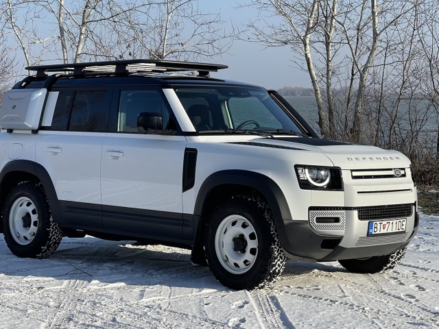 Land Rover Defender 110 D200 (2022)