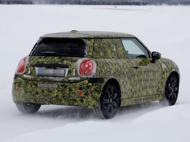 Mini SE - 2023