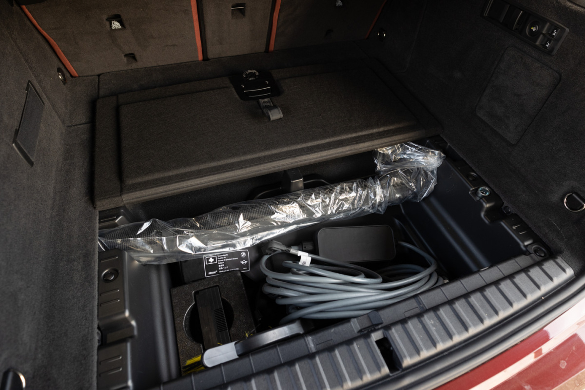 BMW iX xDrive50 - test 2022