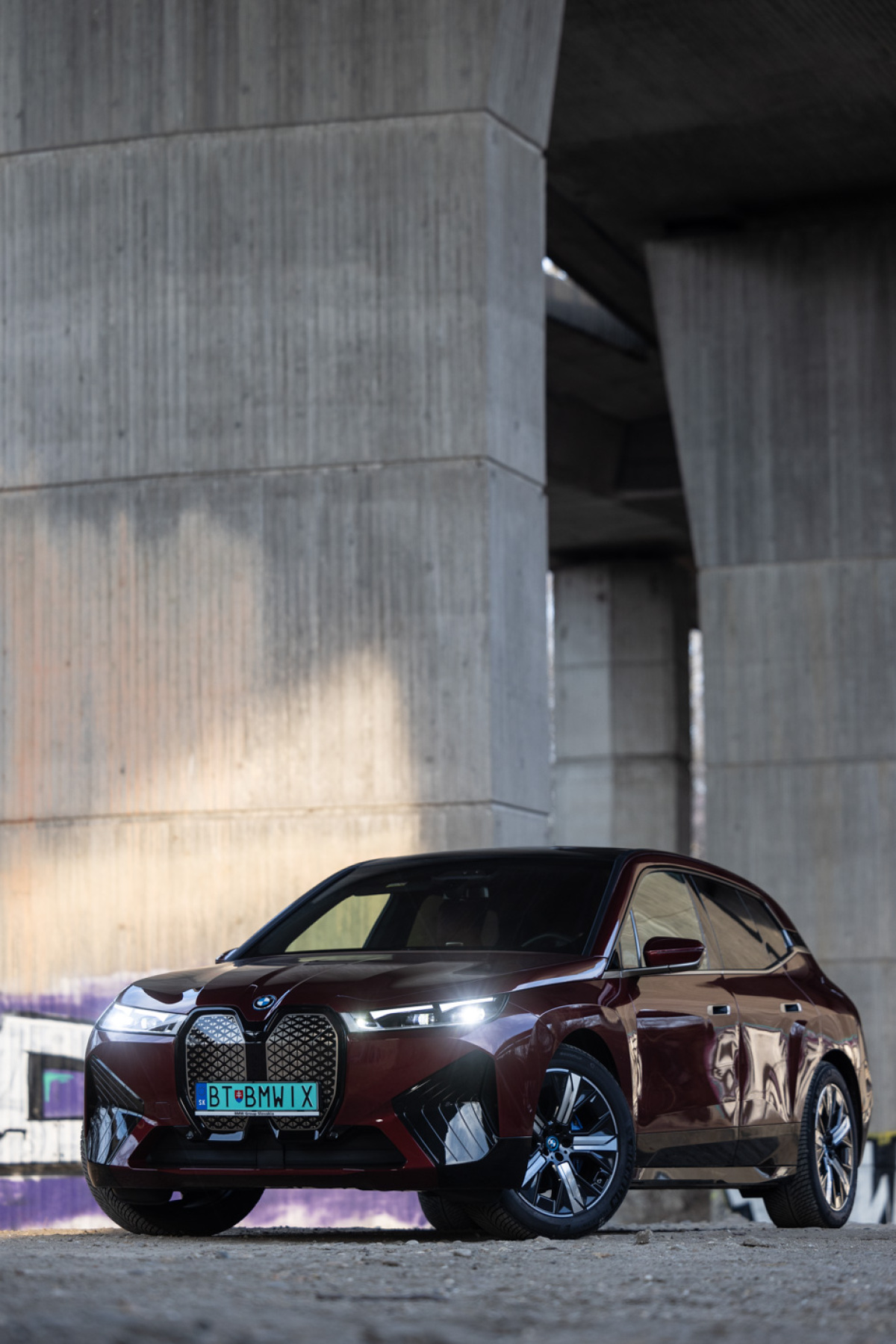 BMW iX xDrive50 - test 2022