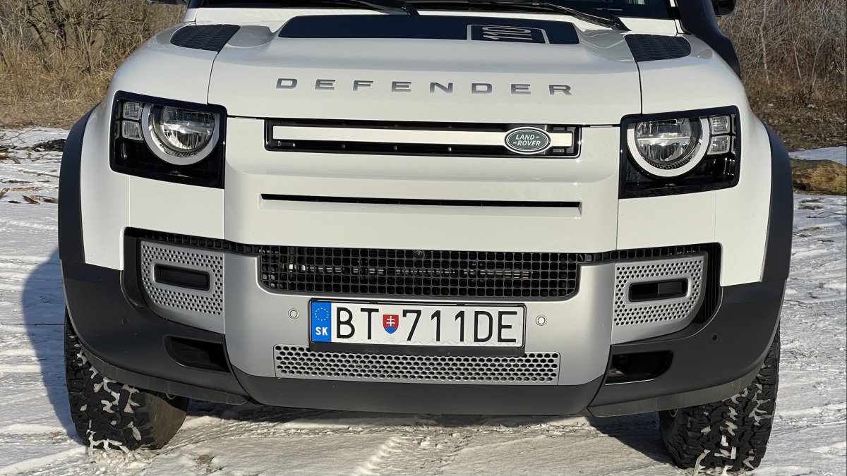 Land Rover Defender 110 D200 (2022)