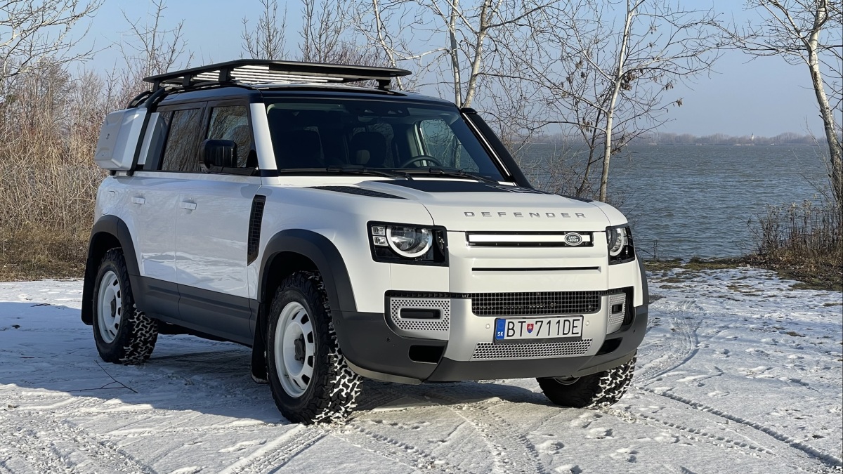 Land Rover Defender 110 D200 (2022)