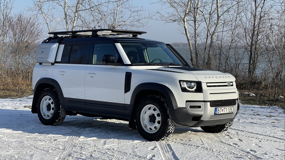Land Rover Defender 110 D200 (2022)