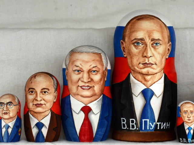 Matrioška, Boris Jeľcin, Vladimir Putin