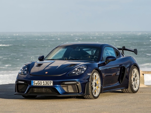 Porsche 718 Cayman GT4 RS