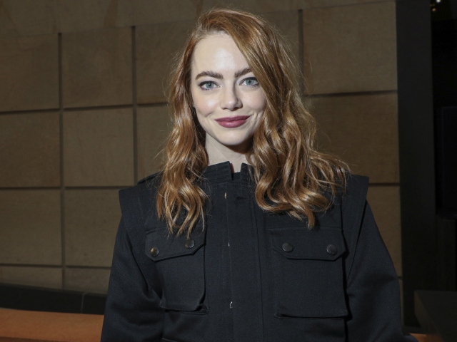15 najlepších líčení a úprav, týždeň módy, Emma Stone 