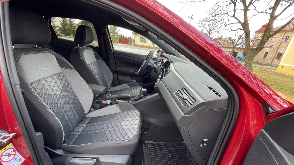 Volkswagen Taigo R-Line 1.0 TSI (2022)