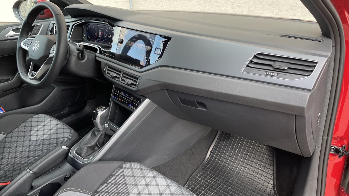 Volkswagen Taigo R-Line 1.0 TSI (2022)