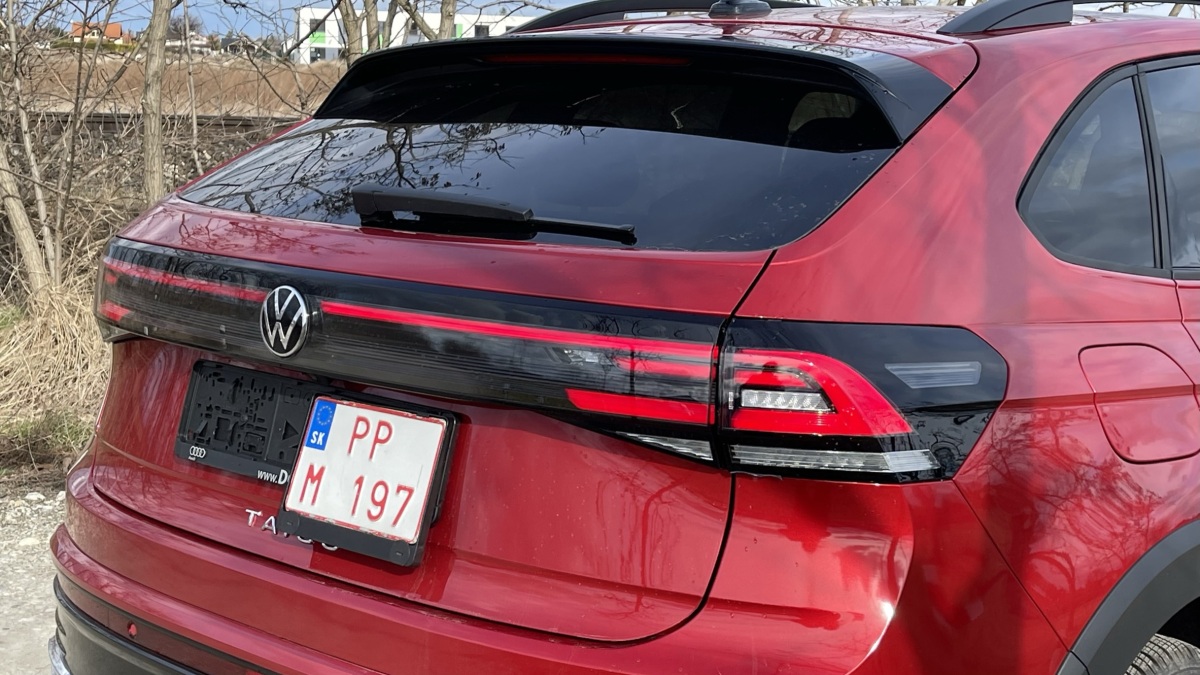 Volkswagen Taigo R-Line 1.0 TSI (2022)