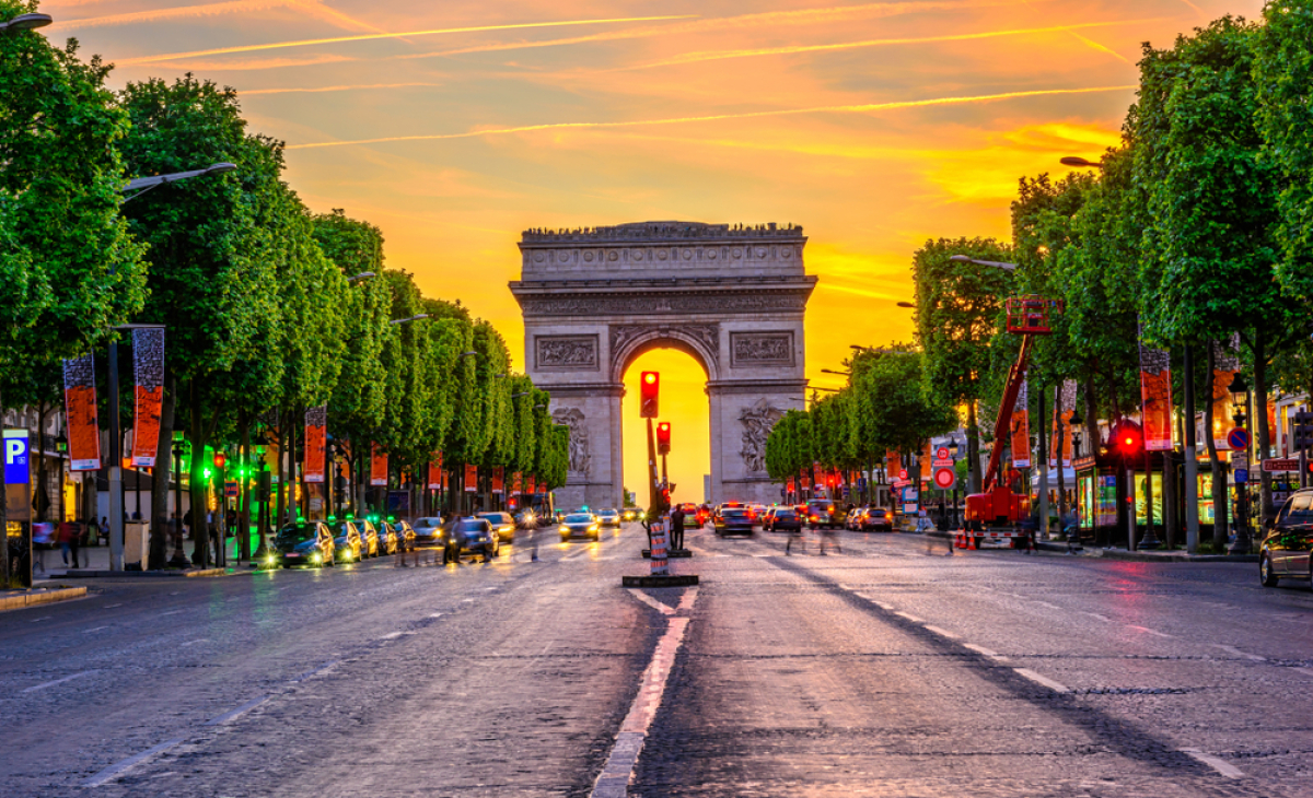 NEPOUZ Paríž
