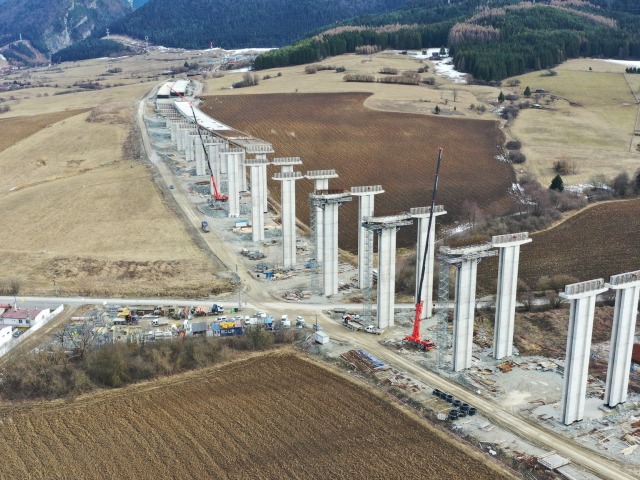 D1 Višňové