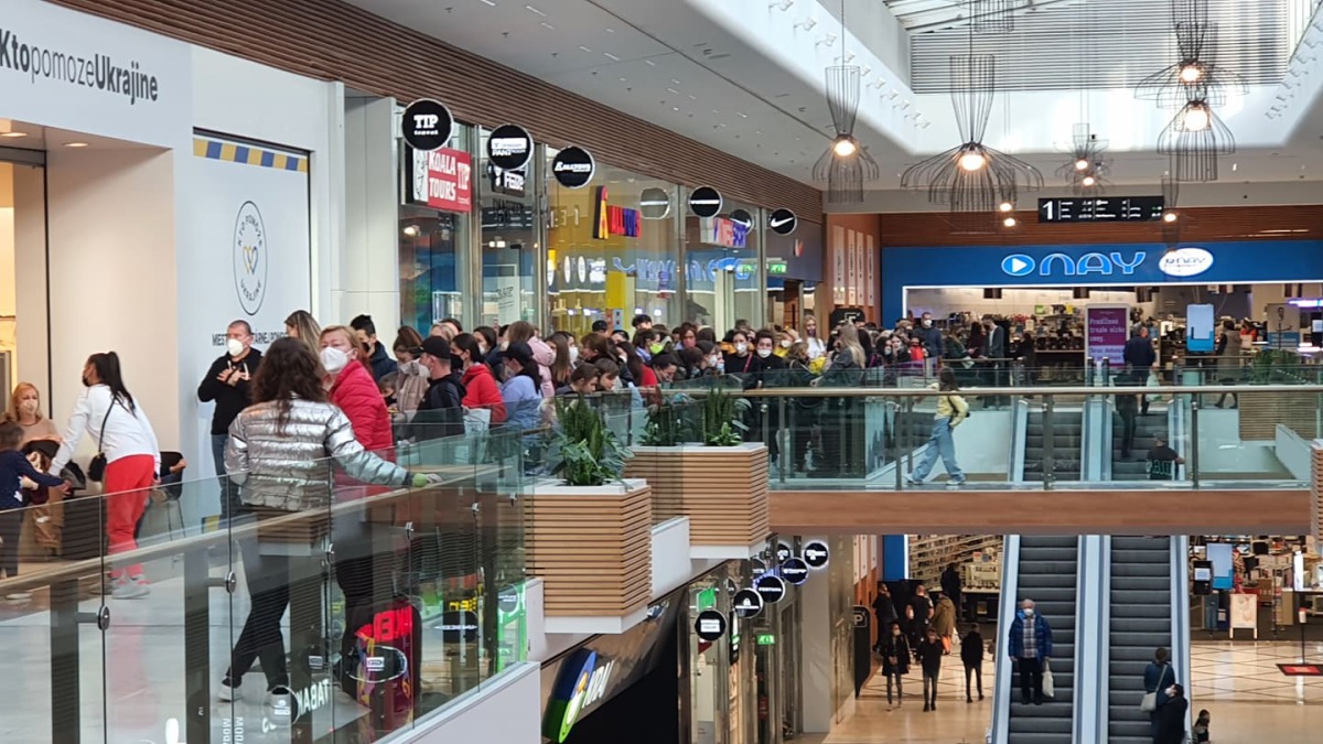 Humanitárne centrum v Auparku