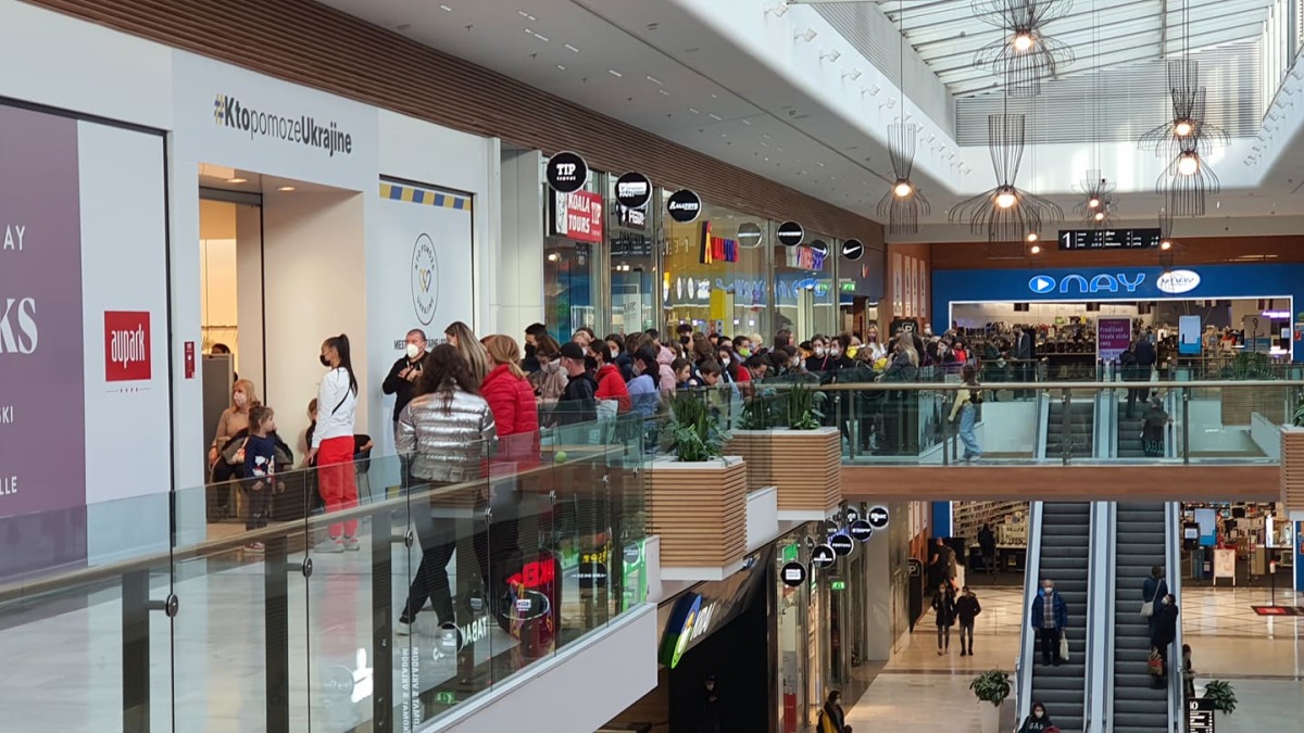 Humanitárne centrum v Auparku